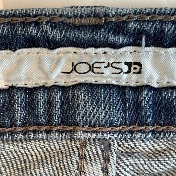 Joe’s Jeans Low Rise Rocker Fit Boho Distressed Flare Jeans - Picture 7 of 11